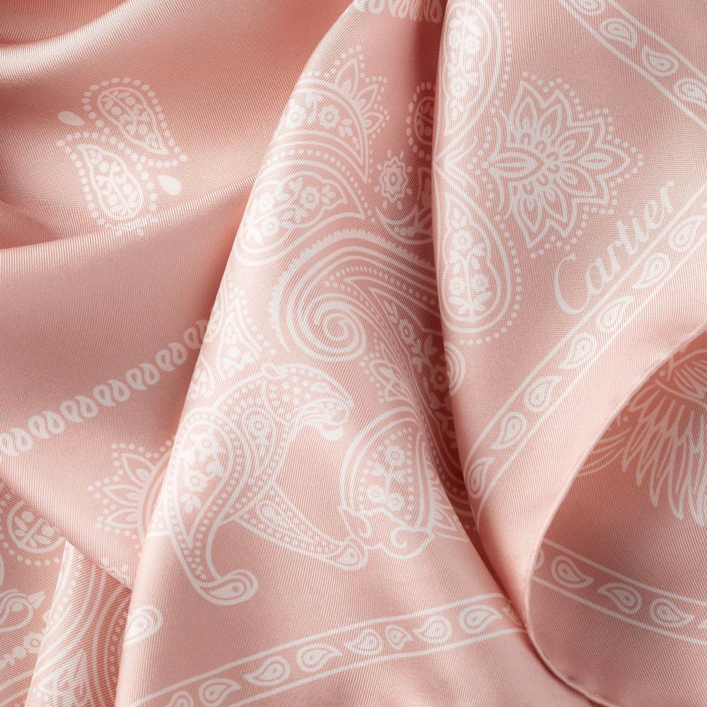 Double C Paisley 90方巾