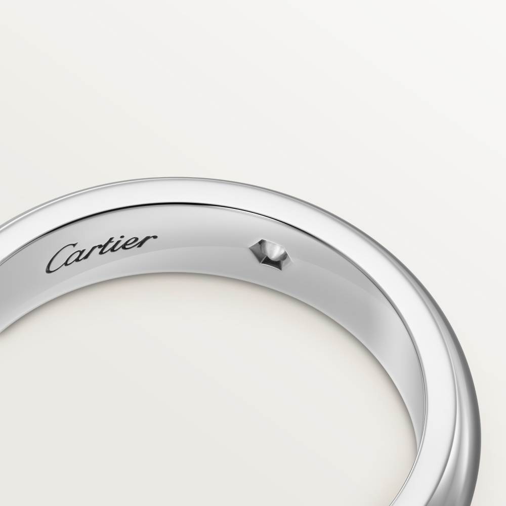 C de Cartier戒指，宽4毫米，镶嵌1颗钻石 铂金