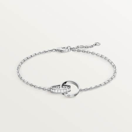 LOVE手链，半铺镶钻石 18K白金