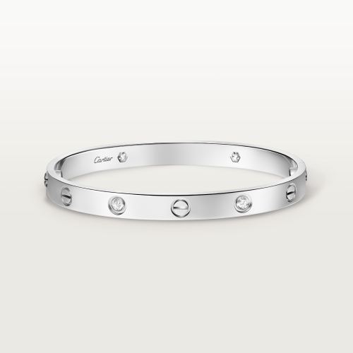 LOVE手镯，经典款，镶嵌4颗钻石