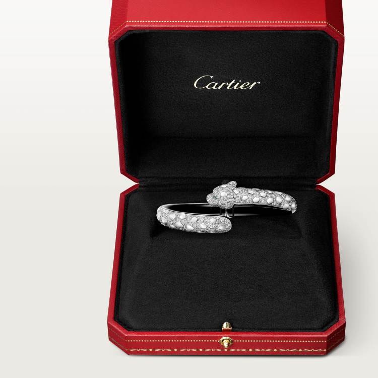 Panthère de Cartier卡地亚猎豹手镯，黑漆，铺镶钻石  18K白金
