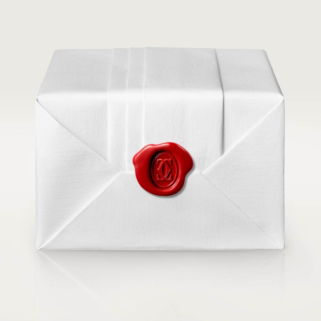 Trinity枕形项链，中号款 18K白金，18K黄金，18K玫瑰金