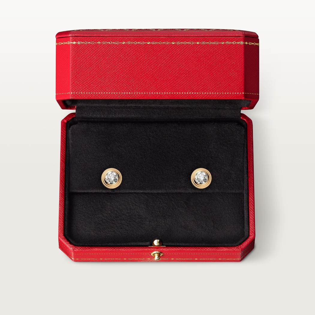 Cartier d'Amour耳钉，镶嵌2颗圆形明亮式切割钻石，小号款 18K黄金