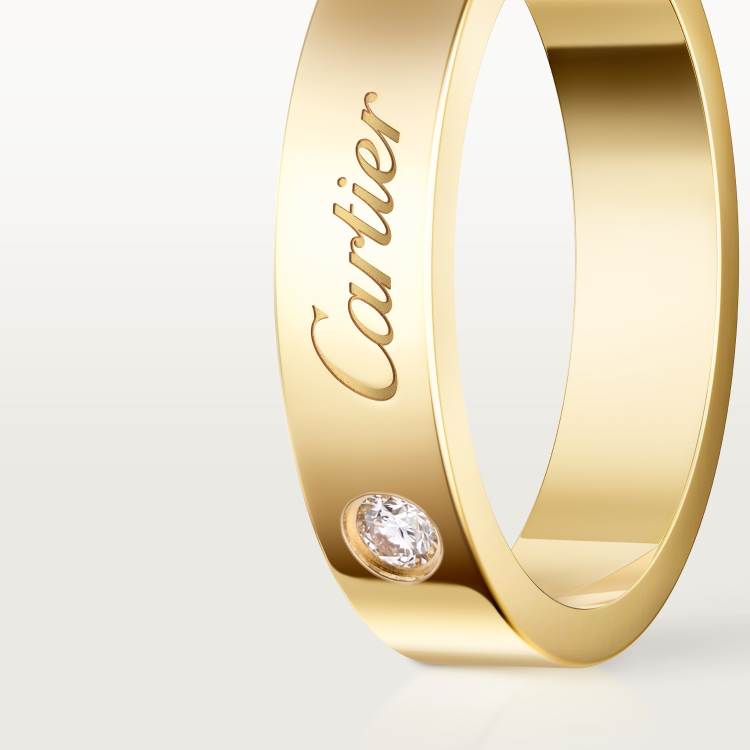 C de Cartier戒指，宽4毫米，镶嵌1颗钻石 18K黄金