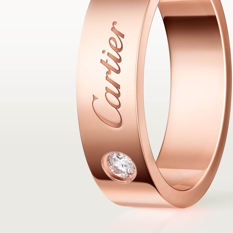 C de Cartier戒指，宽5毫米，镶嵌1颗钻石 18K玫瑰金