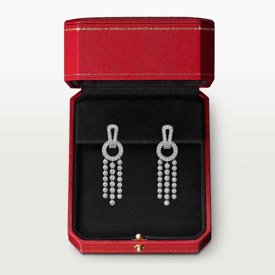 Agrafe耳环,镶嵌圆形明亮式切割钻石,铺镶钻石 18K白金