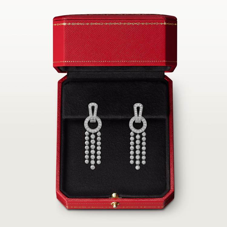 Agrafe耳环,镶嵌圆形明亮式切割钻石,铺镶钻石 18K白金