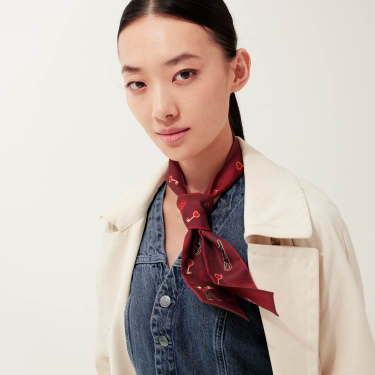 Diabolo de Cartier细丝巾