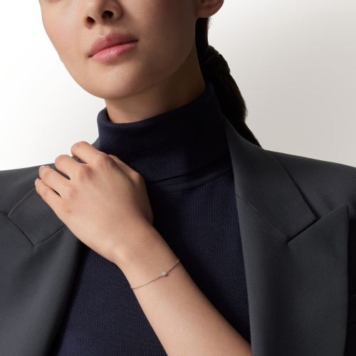 Cartier d'Amour手链，镶嵌圆形明亮式切割钻石，迷你款