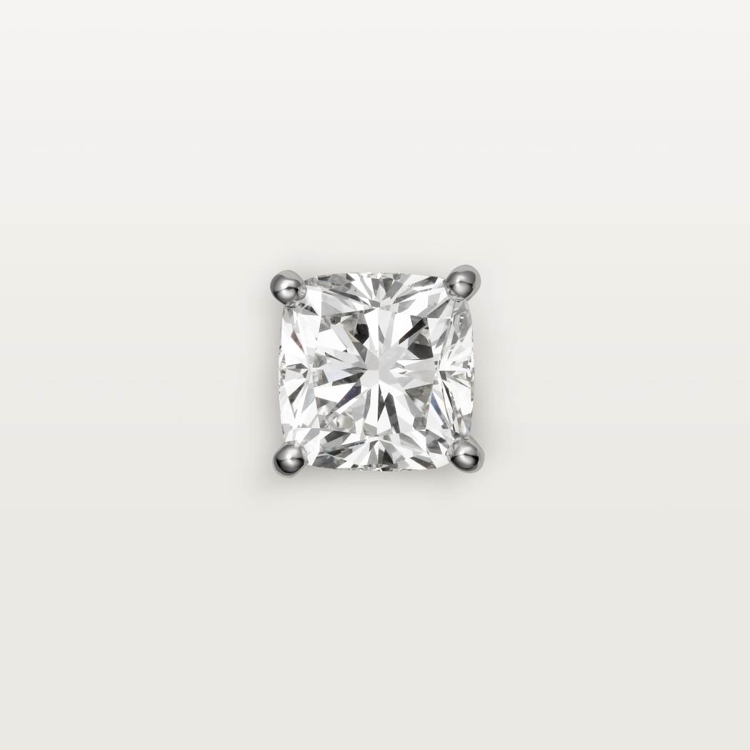 1895耳钉，镶嵌2颗枕形切割钻石  铂金