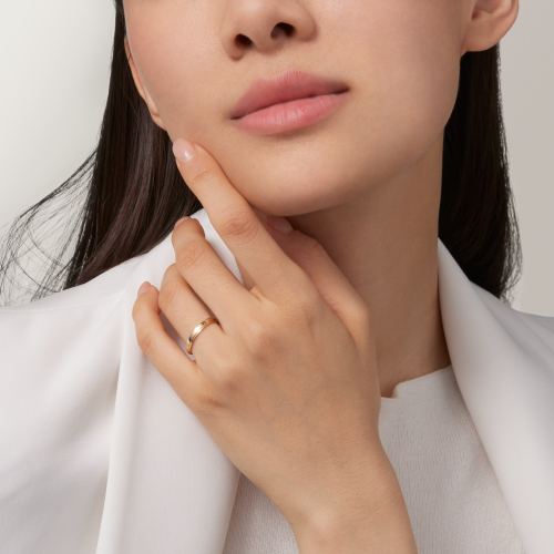 Cartier d'Amour戒指，宽2.5毫米