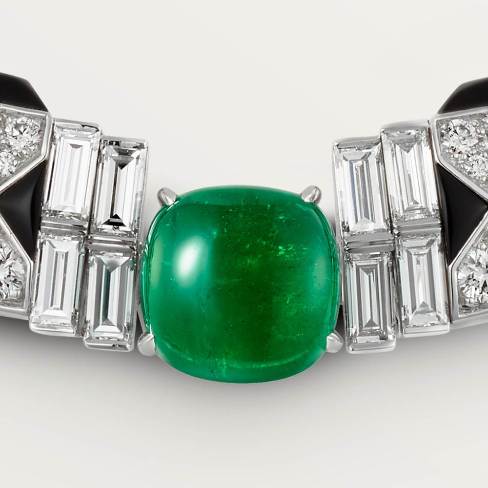 Panthère de Cartier卡地亚猎豹项链，凸圆型切割祖母绿，铺镶钻石  18K白金