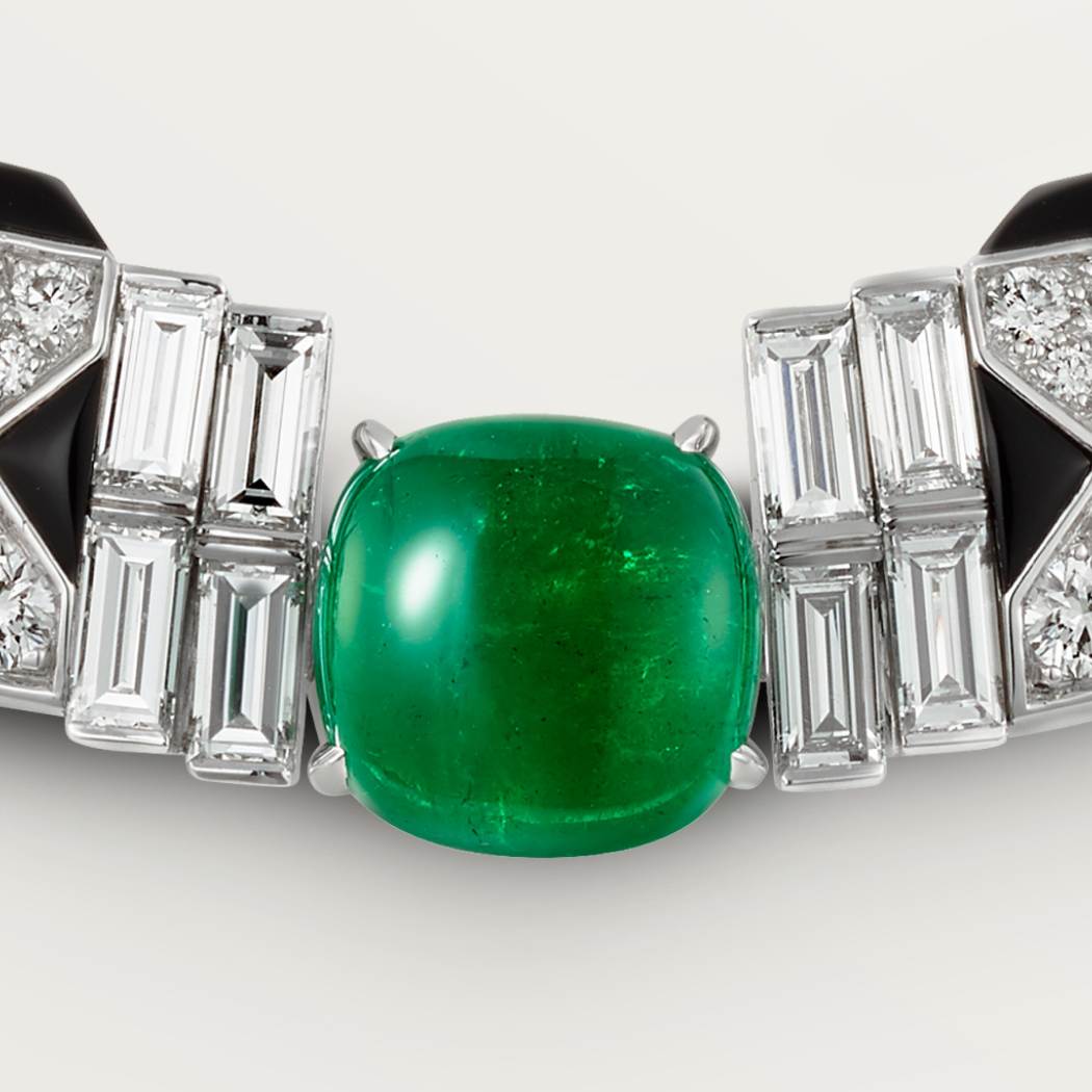 Panthère de Cartier卡地亚猎豹项链，凸圆型切割祖母绿，铺镶钻石  18K白金