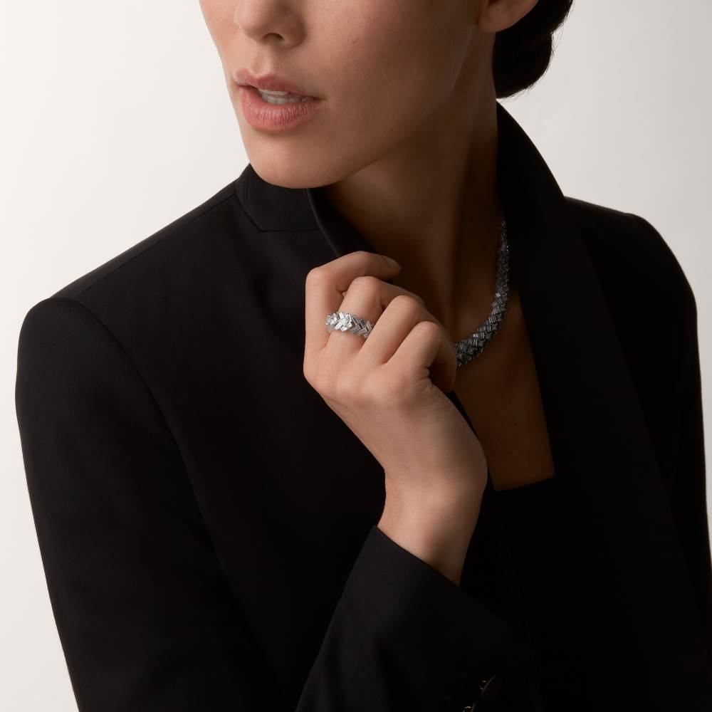 Reflection de Cartier戒指，镶嵌钻石 18K白金