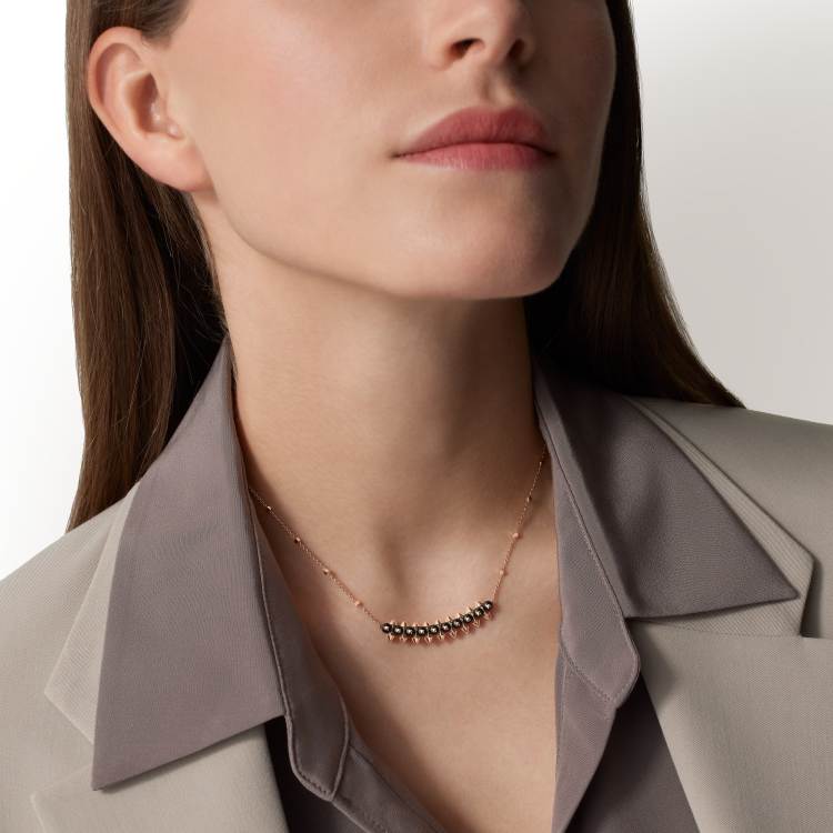 Clash de Cartier吊坠项链，缟玛瑙 18K玫瑰金