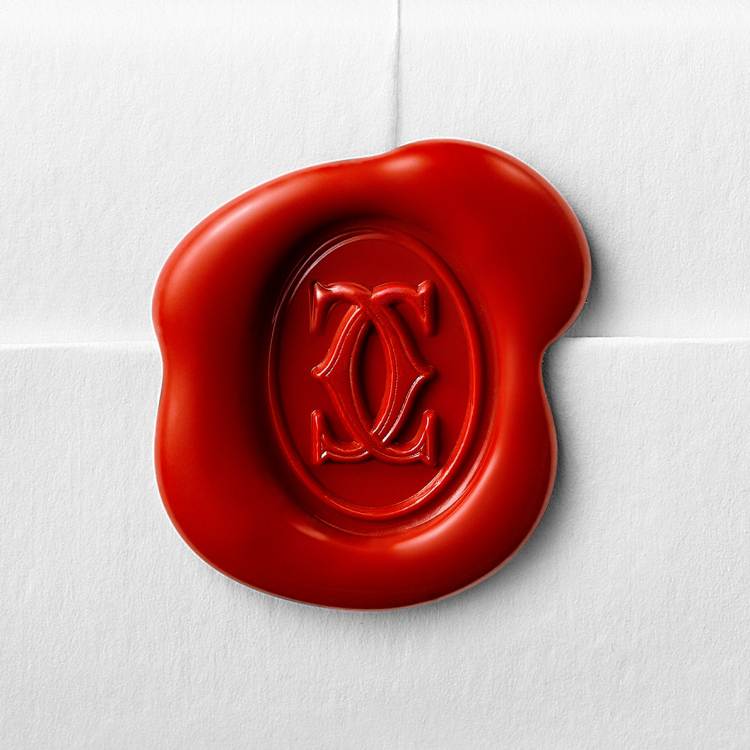 Clash de Cartier吊坠项链，粉色玉髓 18K玫瑰金