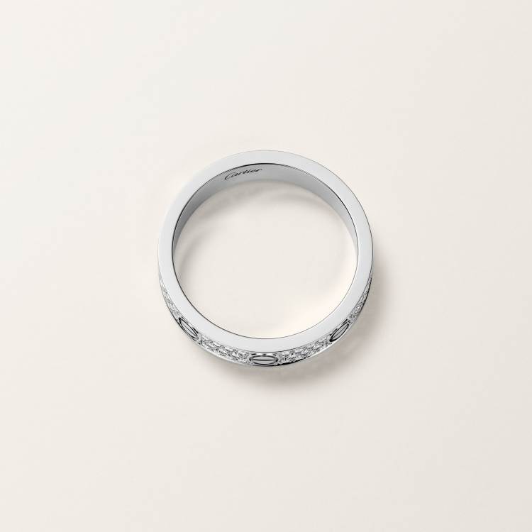 LOVE戒指，小号款，铺镶钻石 18K白金