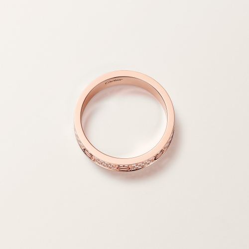 LOVE戒指，小号款，铺镶钻石