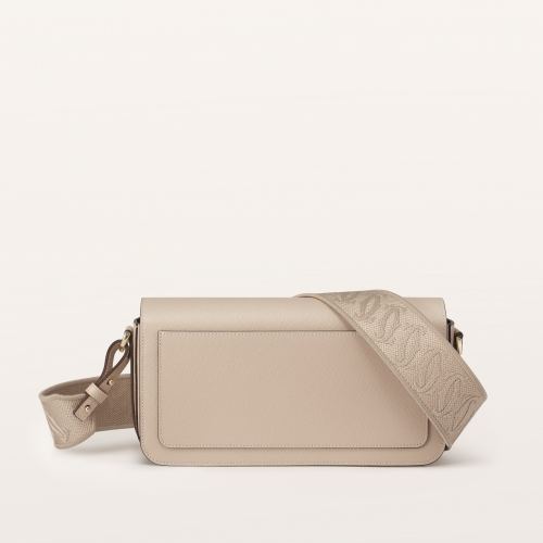 C de Cartier系列East-west手袋